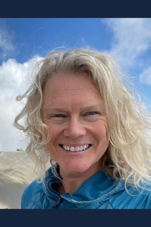 Portrait of Kimberly Bowes
